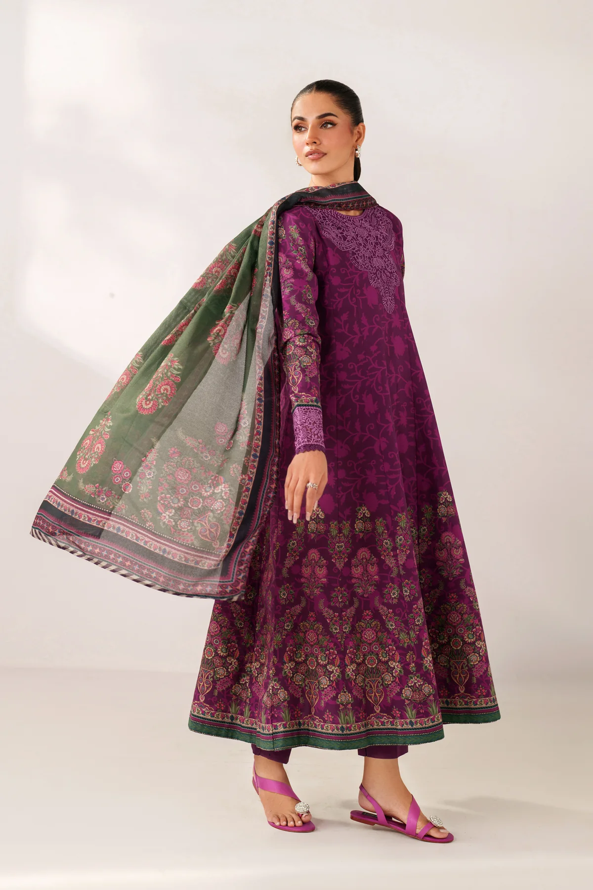 AINEE - Image 3