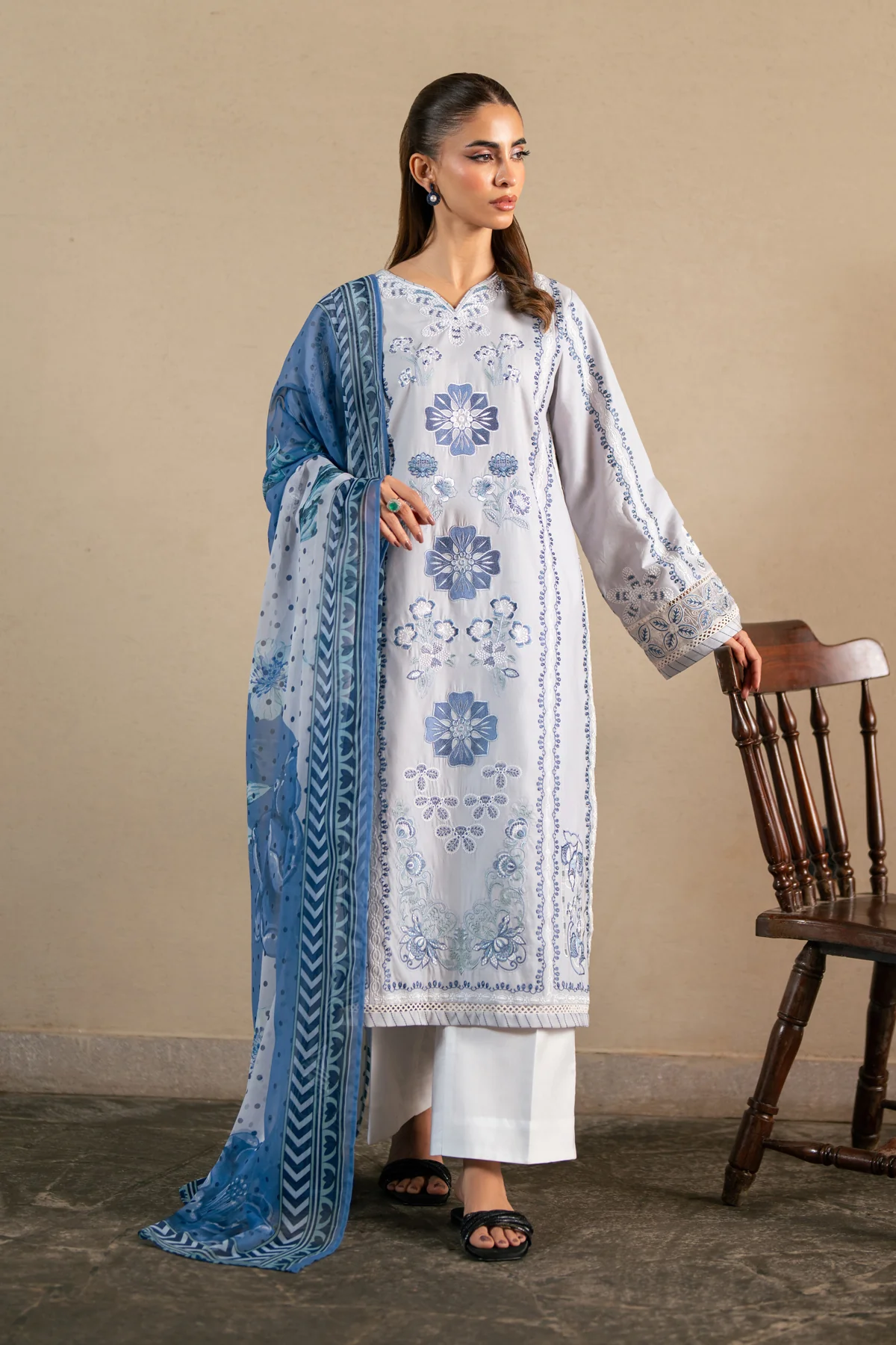 HASTI - Image 6