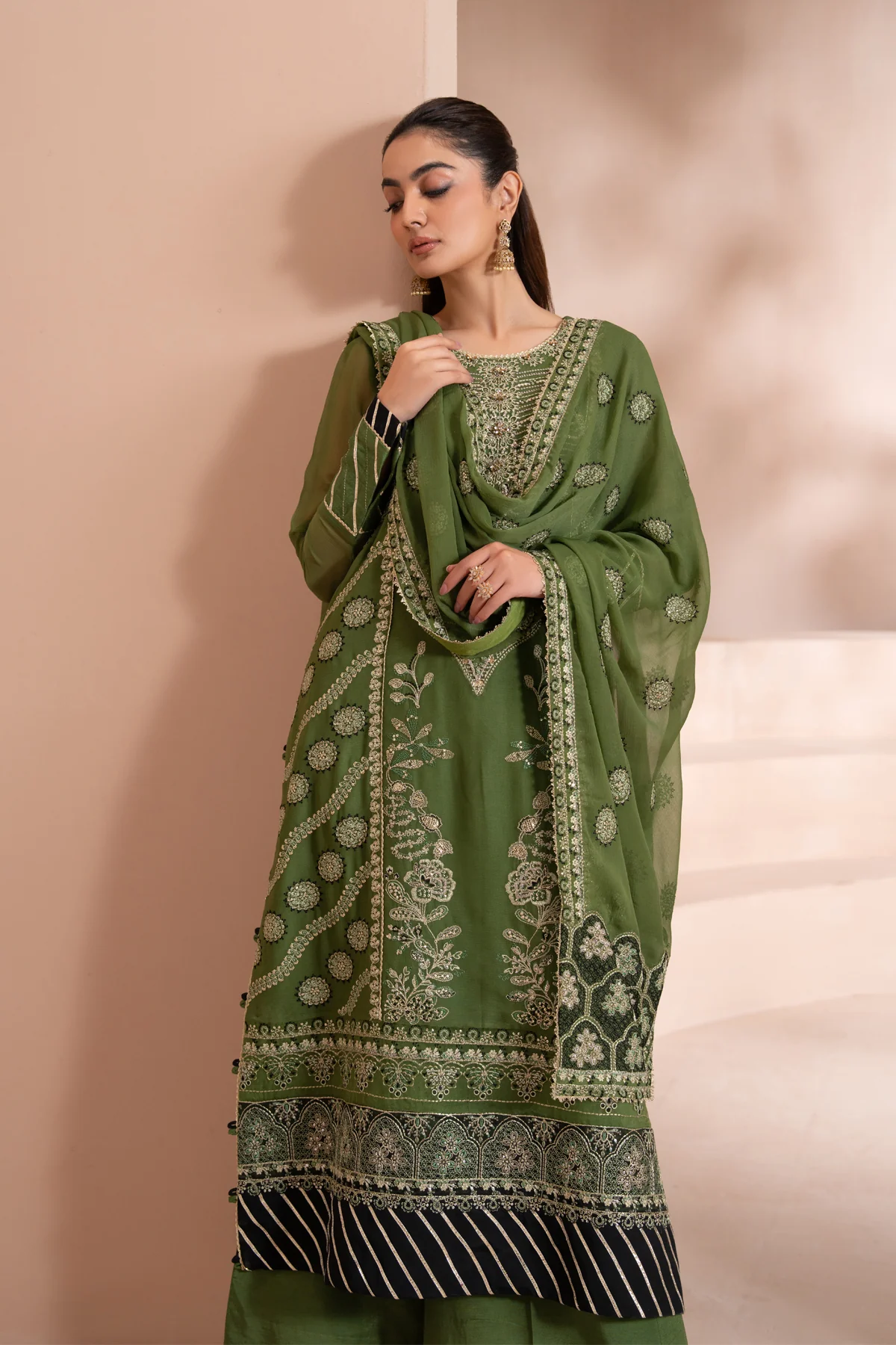 NEESHA - Image 7