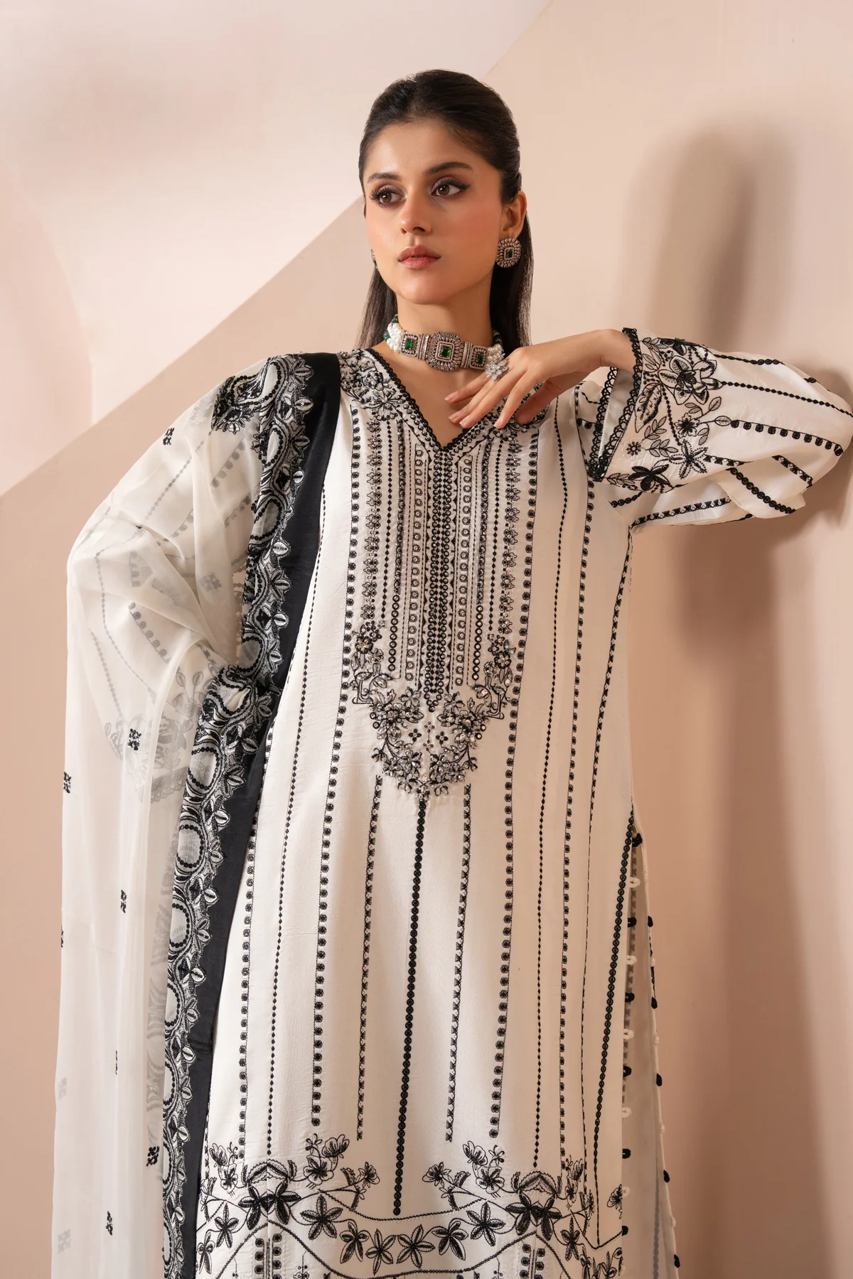 UNSTITCHED FORMALS ON SALE