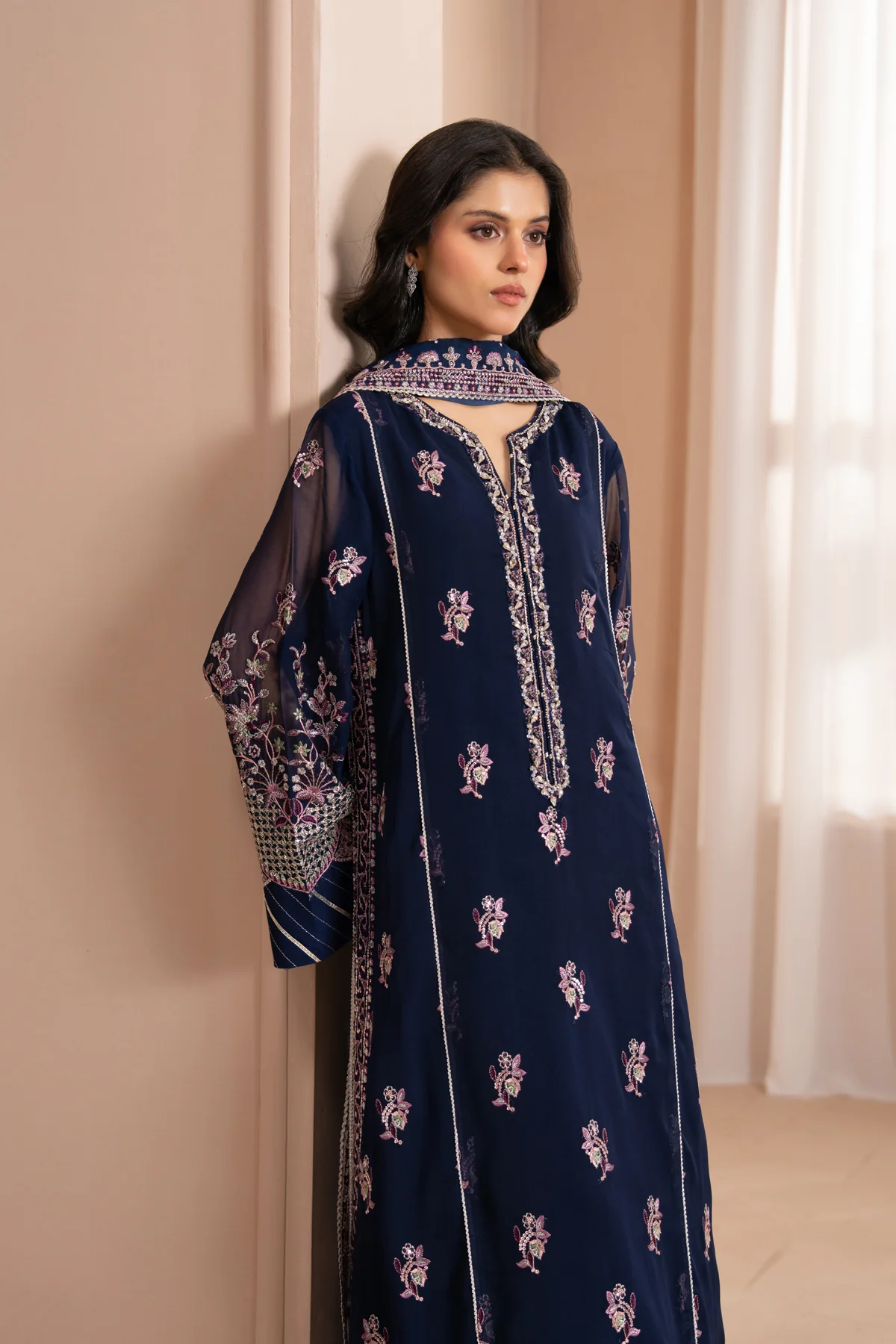 SELINEH - Image 7
