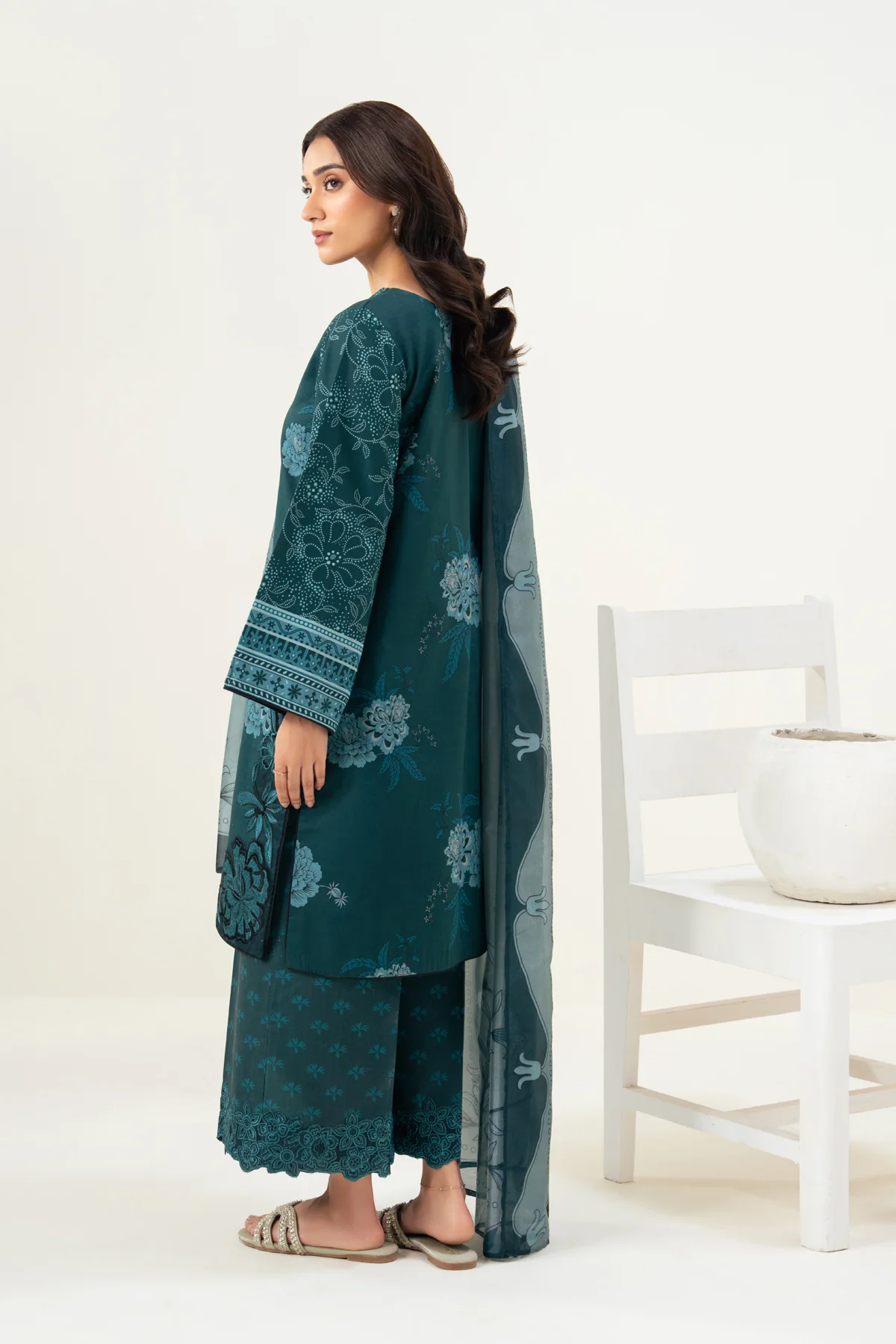 VINCII - Image 6